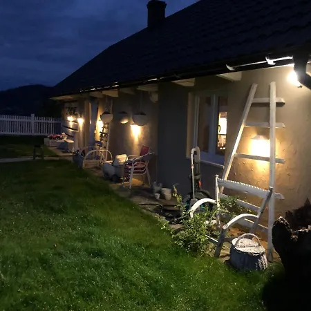 Koperkowy Raj Beskid Wyspowy Malopolska Jacuzzi Playroom