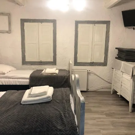 Holiday home Koperkowy Raj Beskid Wyspowy Malopolska Jacuzzi Playroom Laskowa (Limanowa)
