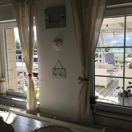 Сasa de vacaciones Koperkowy Raj Beskid Wyspowy Malopolska Jacuzzi Playroom Laskowa (Limanowa)