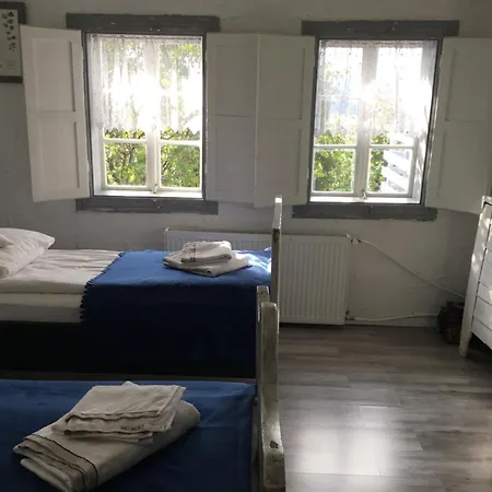 Koperkowy Raj Beskid Wyspowy Malopolska Jacuzzi Playroom