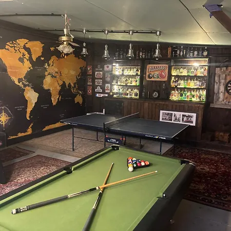 Koperkowy Raj Beskid Wyspowy Malopolska Jacuzzi Playroom